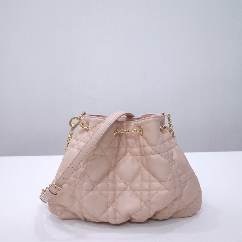 MC-Christian Dior-4017