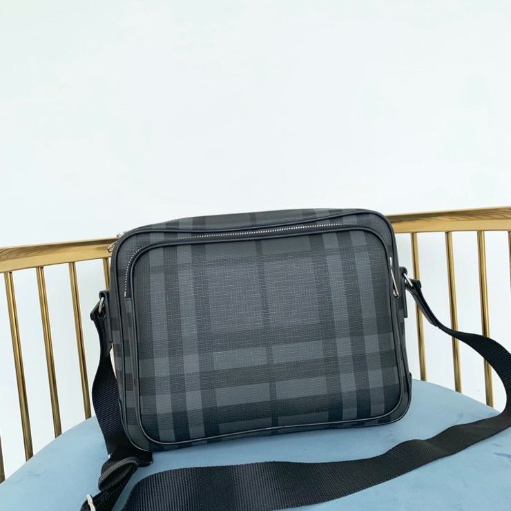 MC-Burberry-599