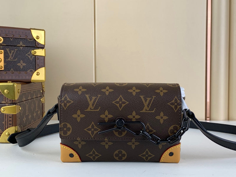 MC-LV-Bags-4396