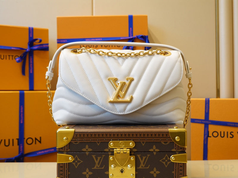 MC-LV-Bags-4406