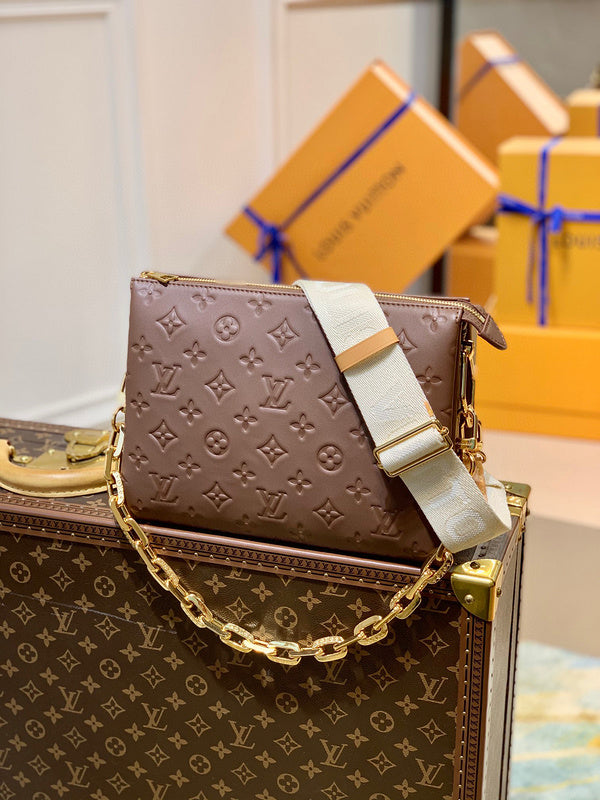 MC-LV-Bags-4413