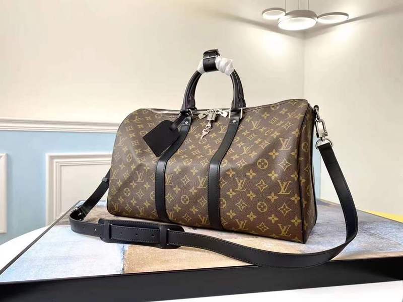 MC-LV-Bags-4418