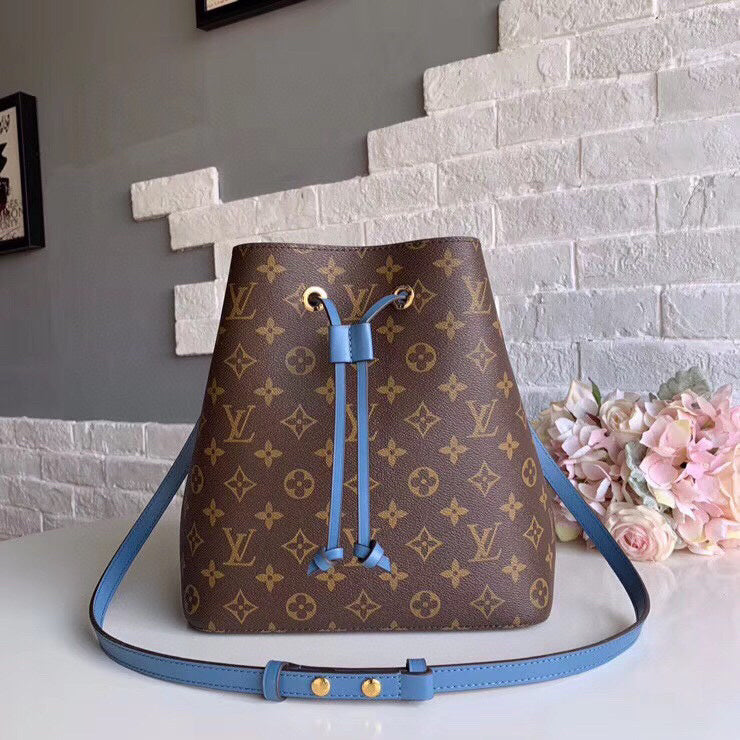 MC-LV-Bags-4423