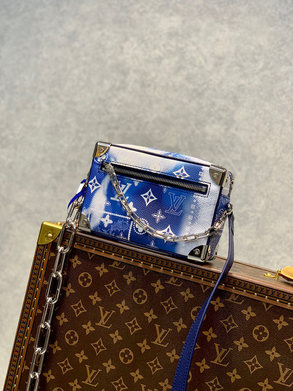 MC-LV-Bags-4424