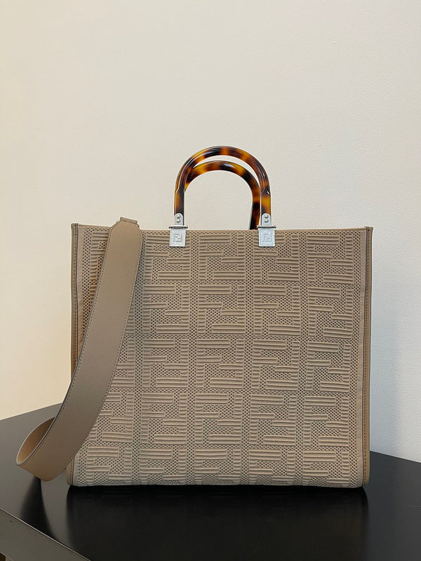 MC-FENDI-4261