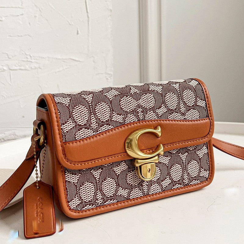 MC-Coach-356