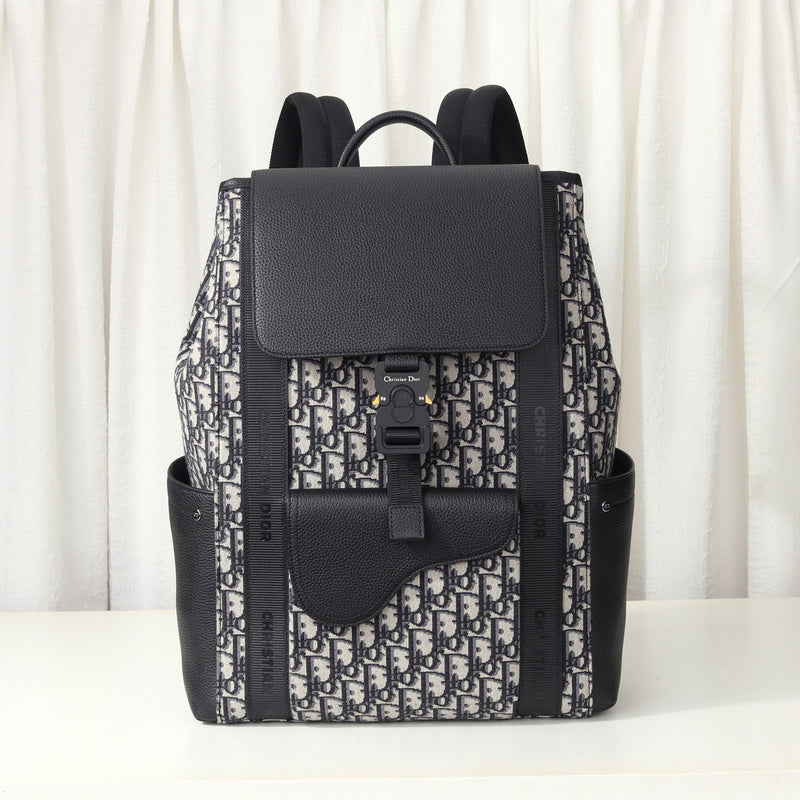 MC-Christian Dior-4057