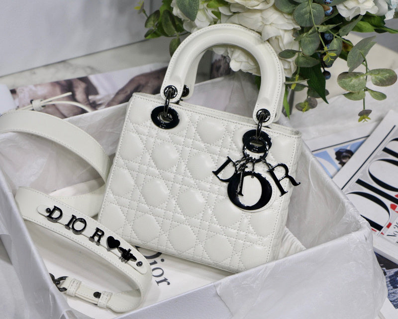 MC-Christian Dior-4067
