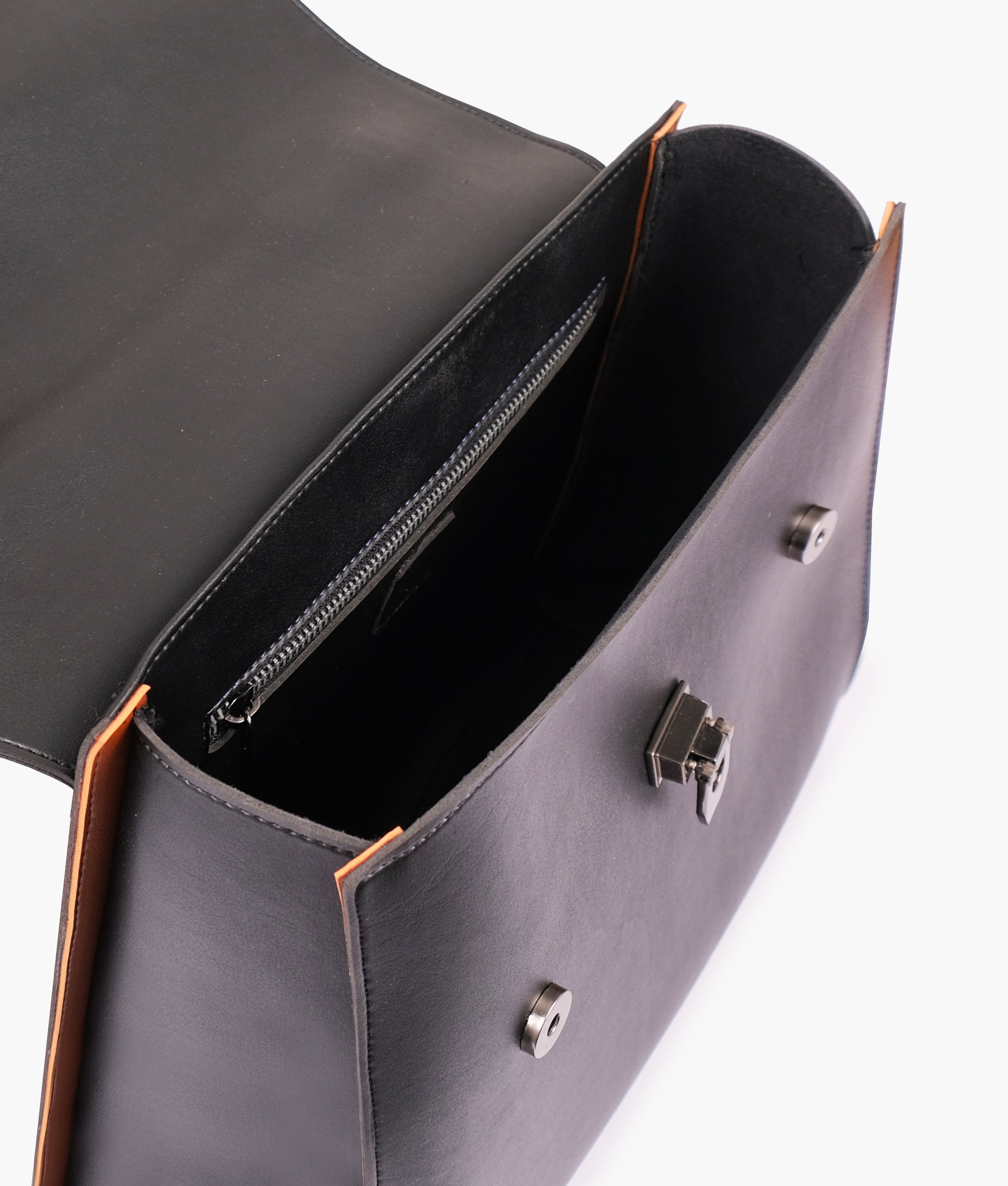 Z.B - Black flap-over top-handle bag