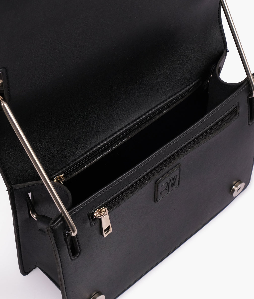 Z.B - Black loop strap shoulder bag