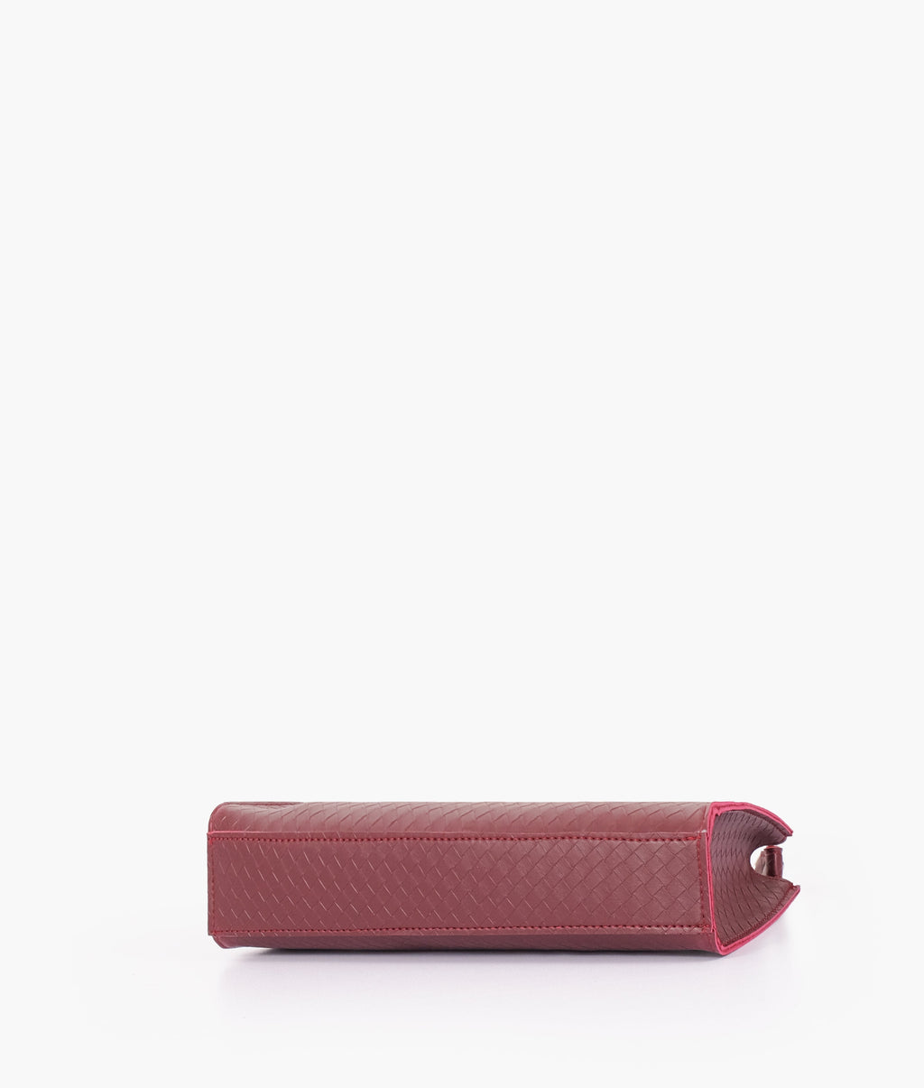 Z.B - Burgundy weaved elongated chain handle purse
