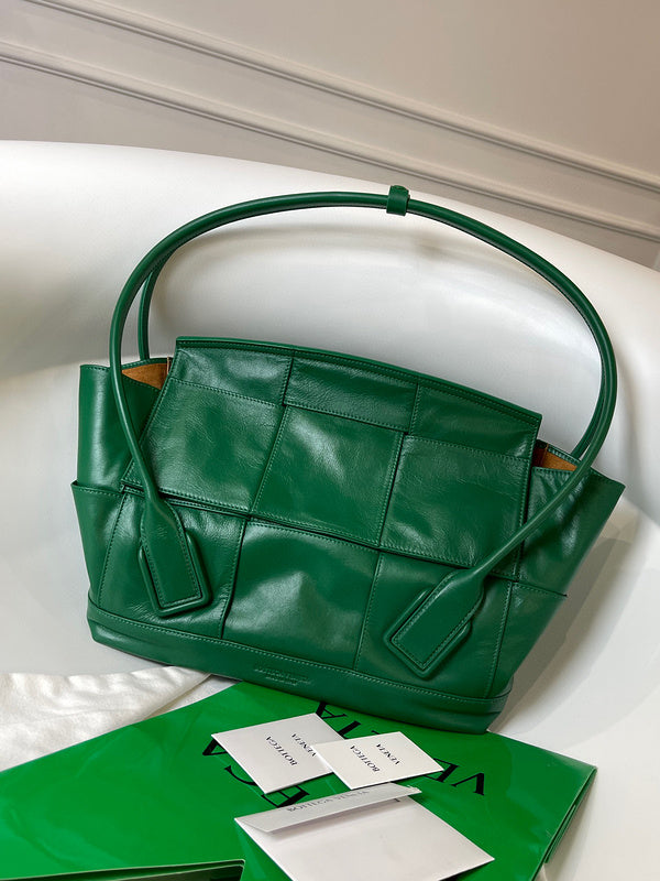 MC-Bottega Veneta-2307