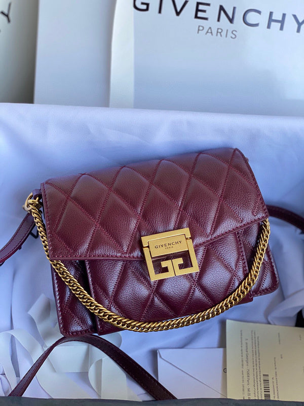 MC-GIVENCHY-592