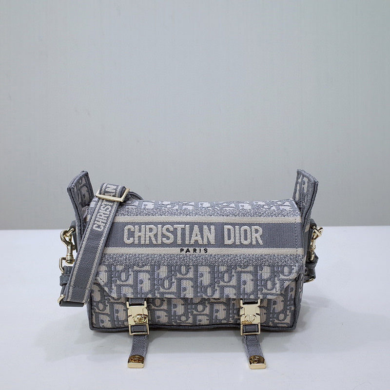 MC-Christian Dior-4105