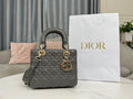 MC-Christian Dior-4120