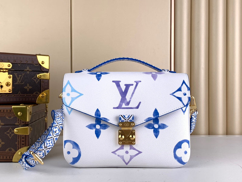 MC-LV-Bags-4503