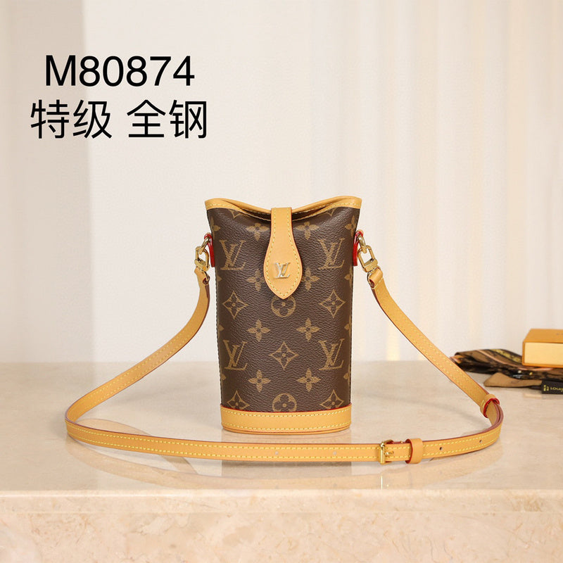 MC-LV-Bags-4509