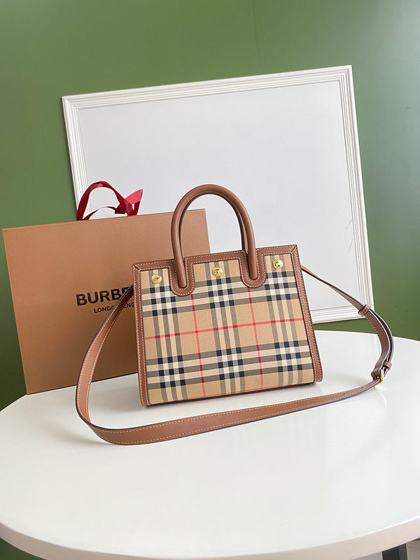 MC-Burberry-614