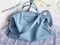 MC-GIVENCHY-597