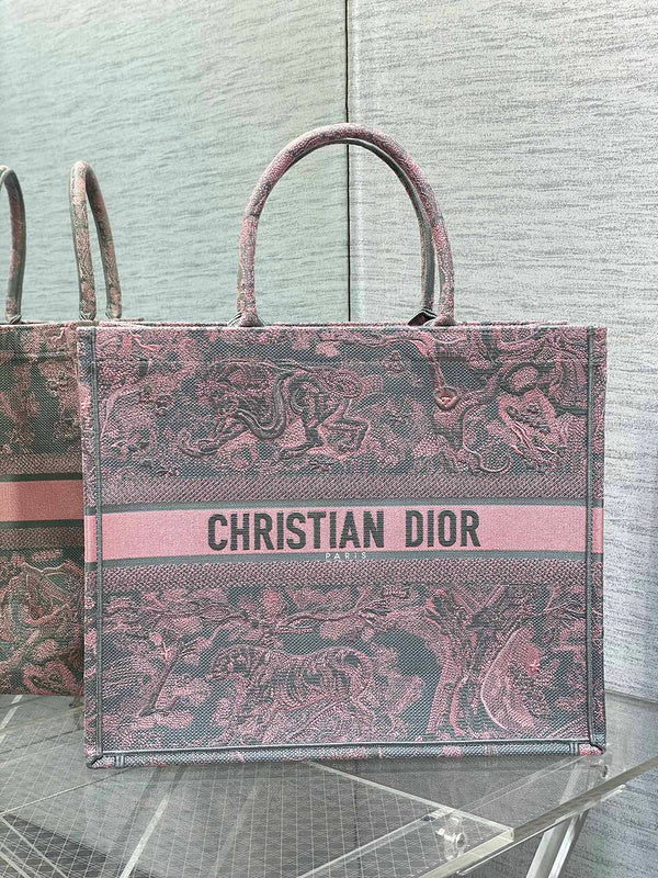 MC-Christian Dior-4139