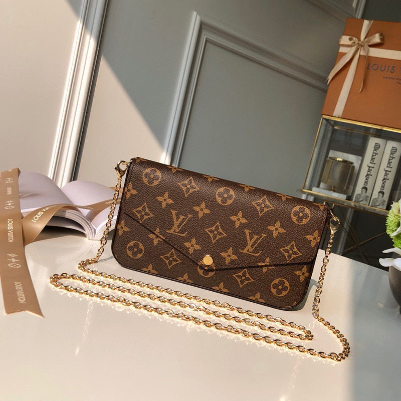 MC-LV-Bags-4522