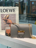 MC-Loewe-1174