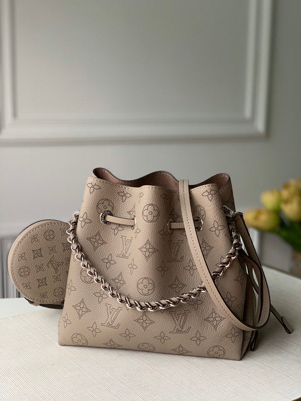 MC-LV-Bags-4548
