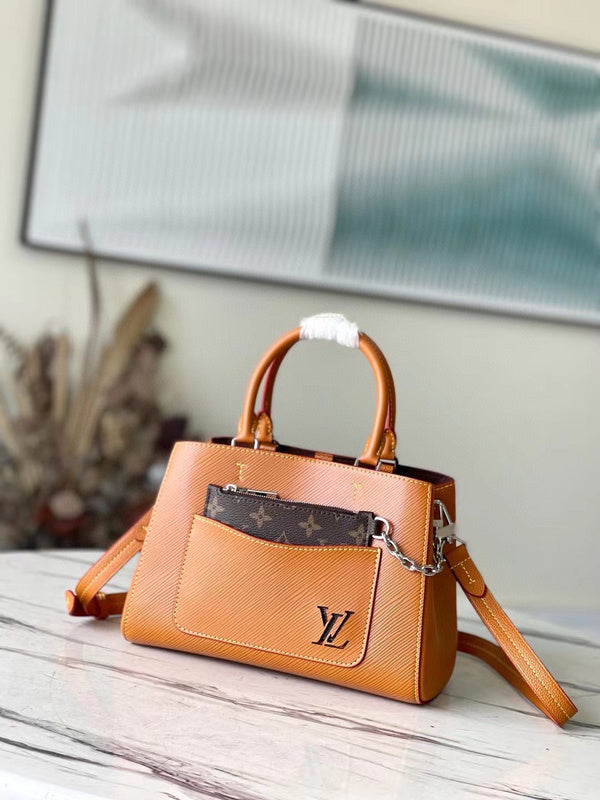 MC-LV-Bags-4555