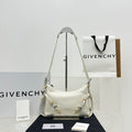 MC-GIVENCHY-601