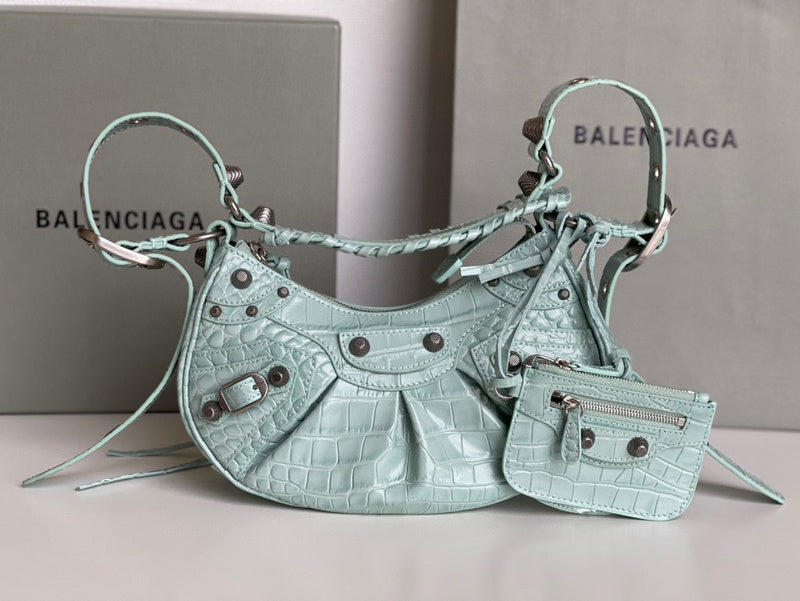 MC-Balenciaga-1791