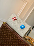 MC-LV-Bags-4570
