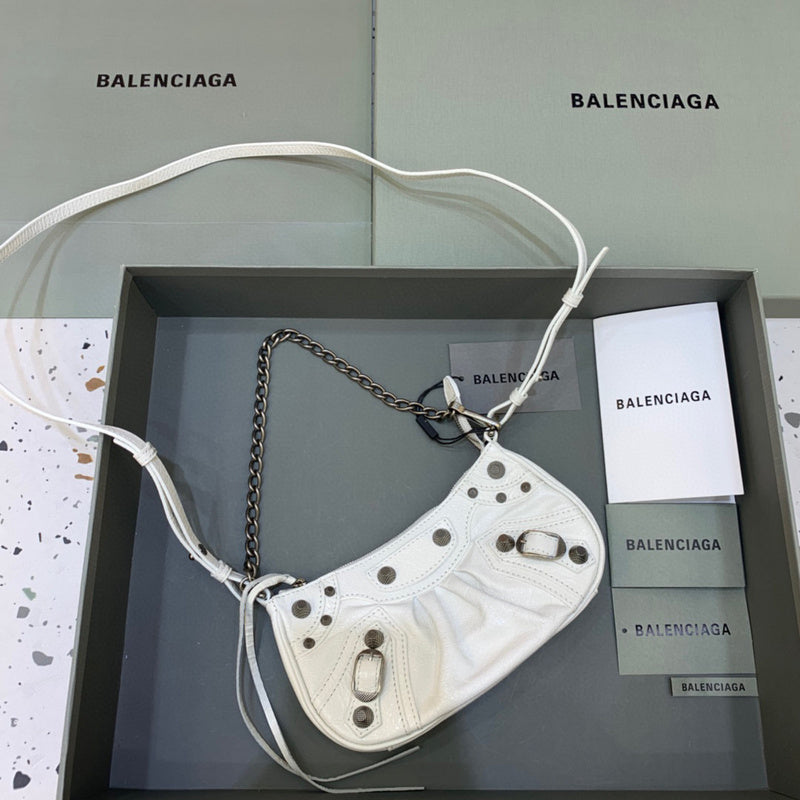 MC-Balenciaga-1794