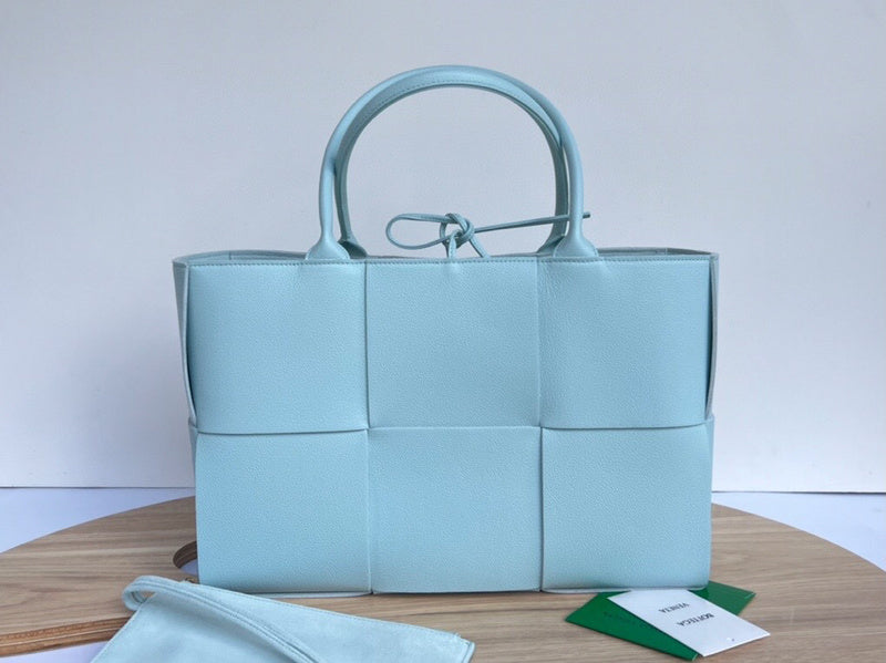 MC-Bottega Veneta-2360