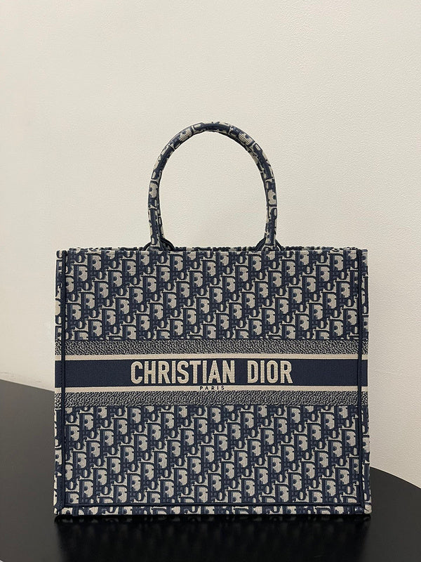 MC-Christian Dior-4173