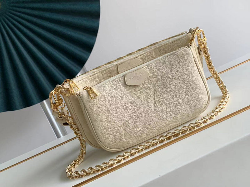 MC-LV-Bags-4578