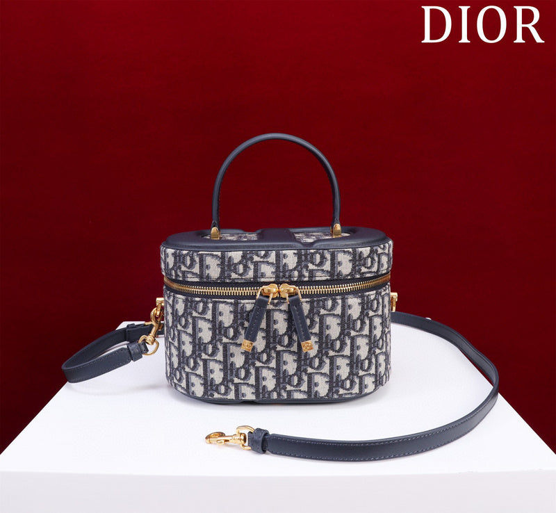 MC-Christian Dior-4186