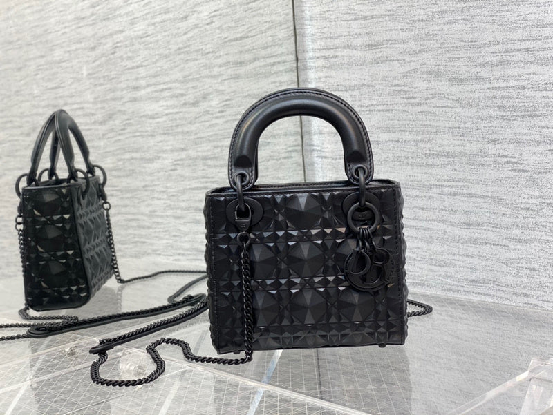MC-Christian Dior-4193