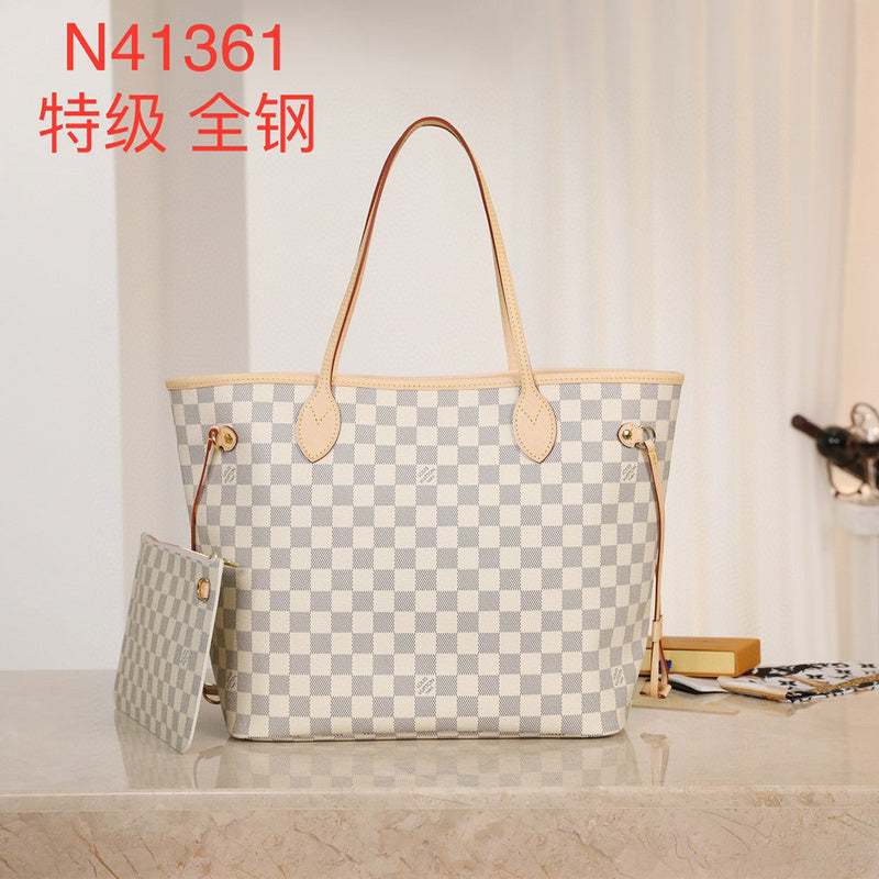 MC-LV-Bags-4608