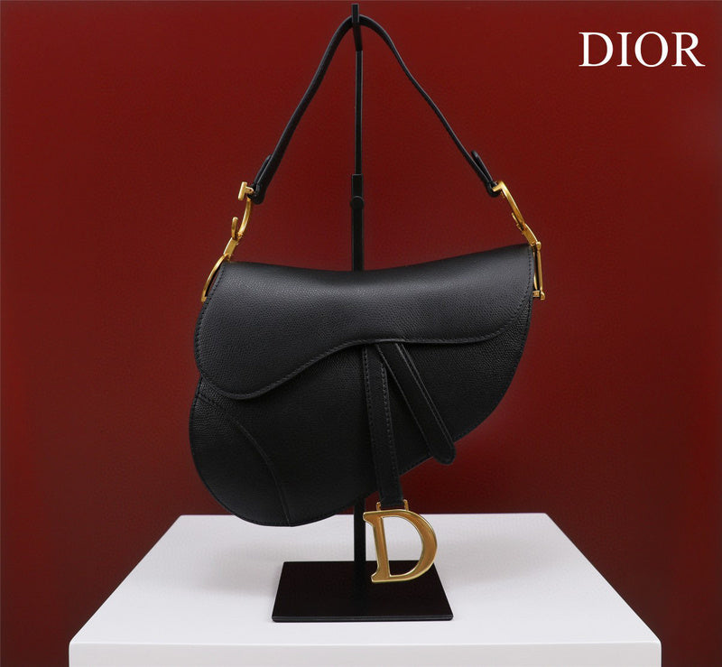 MC-Christian Dior-4200