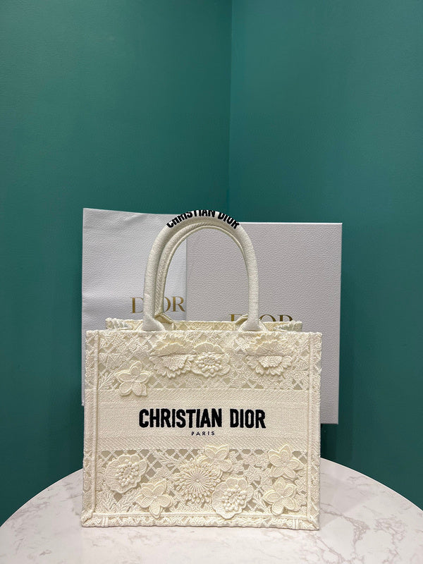MC-Christian Dior-4208
