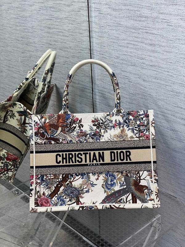 MC-Christian Dior-4216