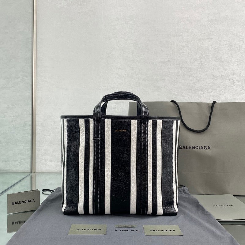 MC-Balenciaga-1820