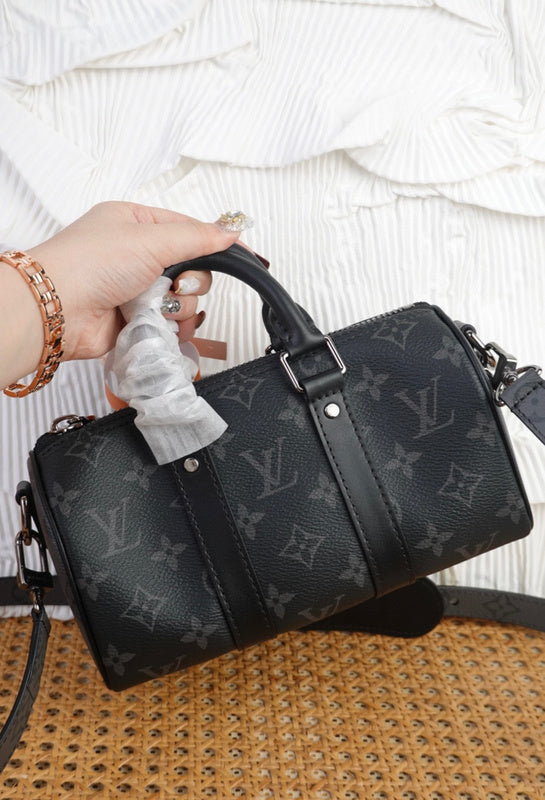 MC-LV-Bags-4628
