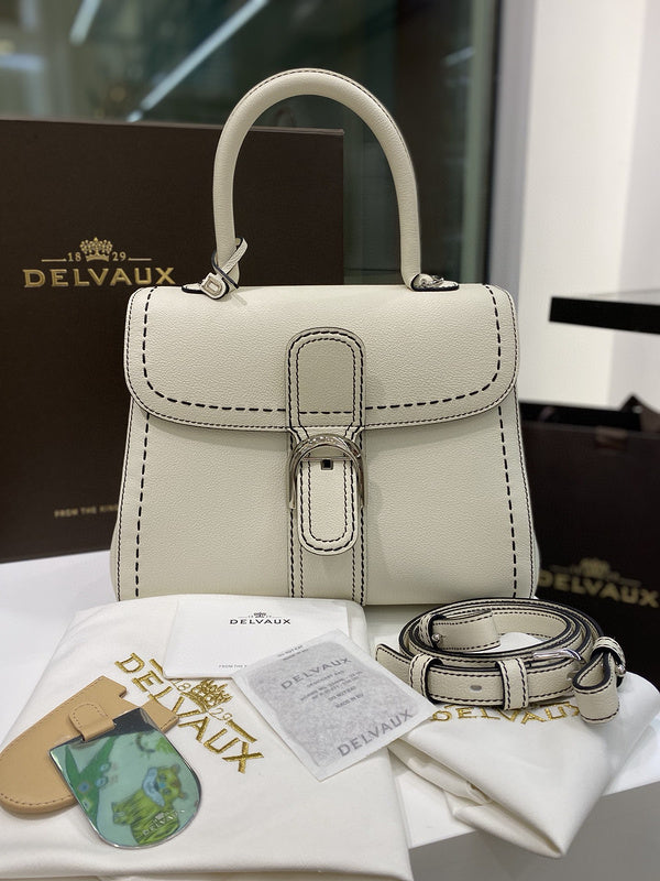 MC-Delvaux-040