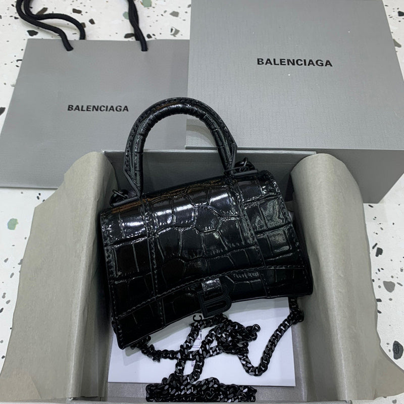 MC-Balenciaga-1830