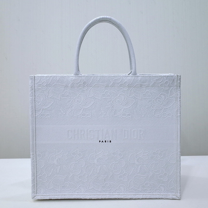 MC-Christian Dior-4235