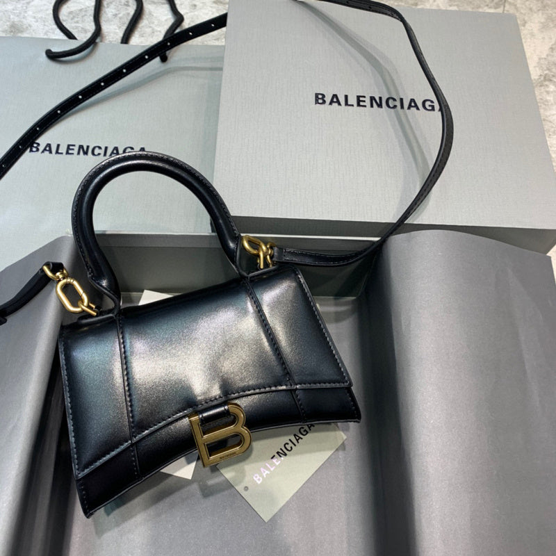 MC-Balenciaga-1831