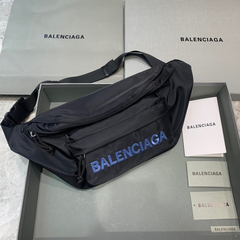 MC-Balenciaga-1832