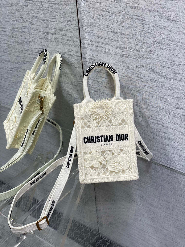 MC-Christian Dior-4241