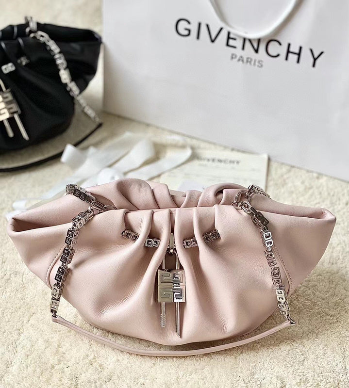 MC-GIVENCHY-613